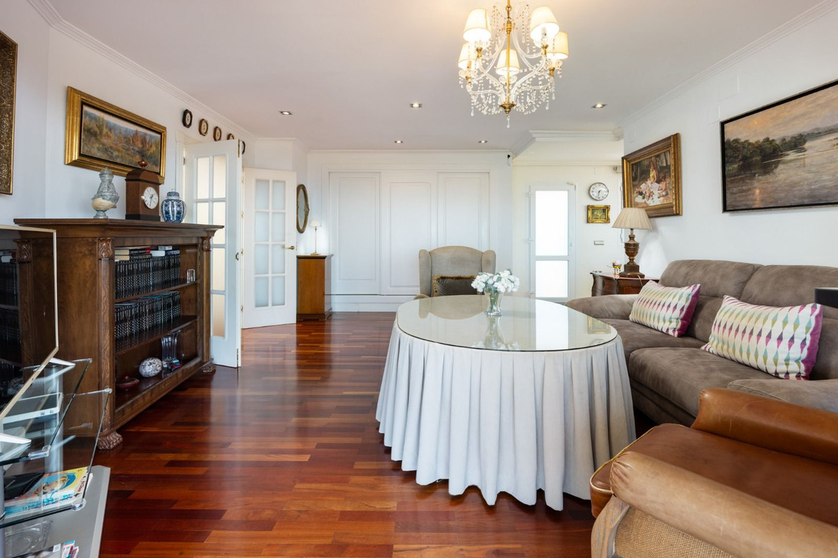5 Bed Townhouse for sale in Málaga Este Costa Del Sol, Málaga, Spain