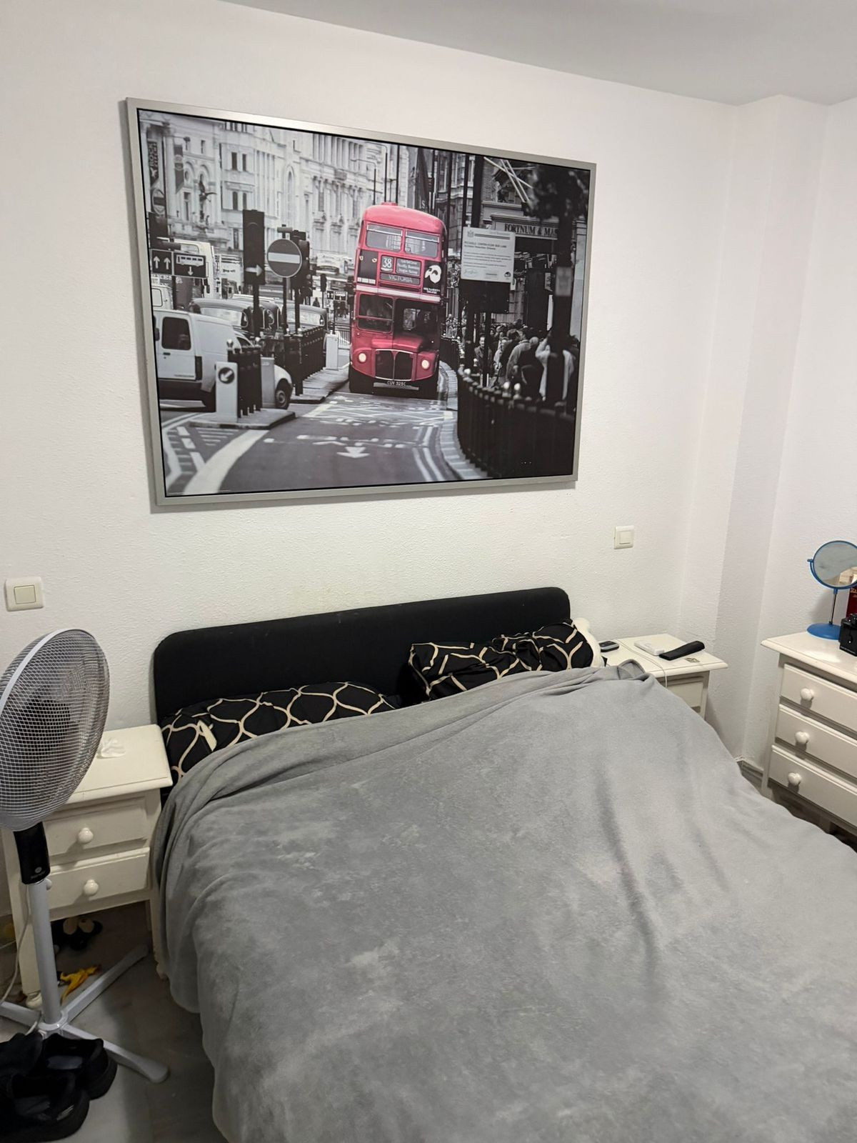 Se vende Apartamento Planta Media de 2 dormitorios en Costa Del Sol, Málaga, España