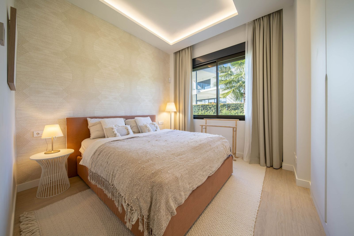 4 Bed Townhouse for sale in Marbella Costa Del Sol, Málaga, Spain