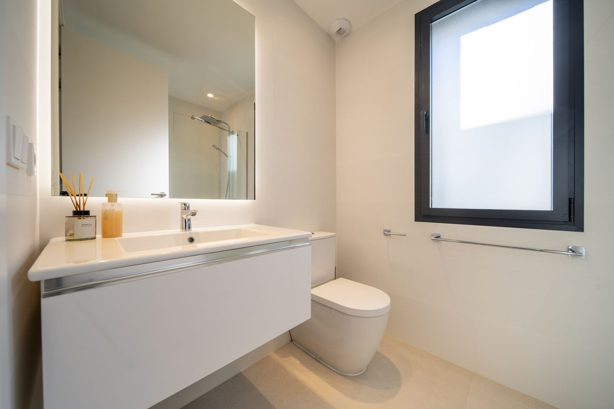 4 Bed Townhouse for sale in Marbella Costa Del Sol, Málaga, Spain