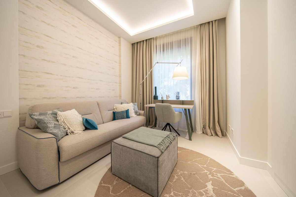 4 Bed Townhouse for sale in Marbella Costa Del Sol, Málaga, Spain
