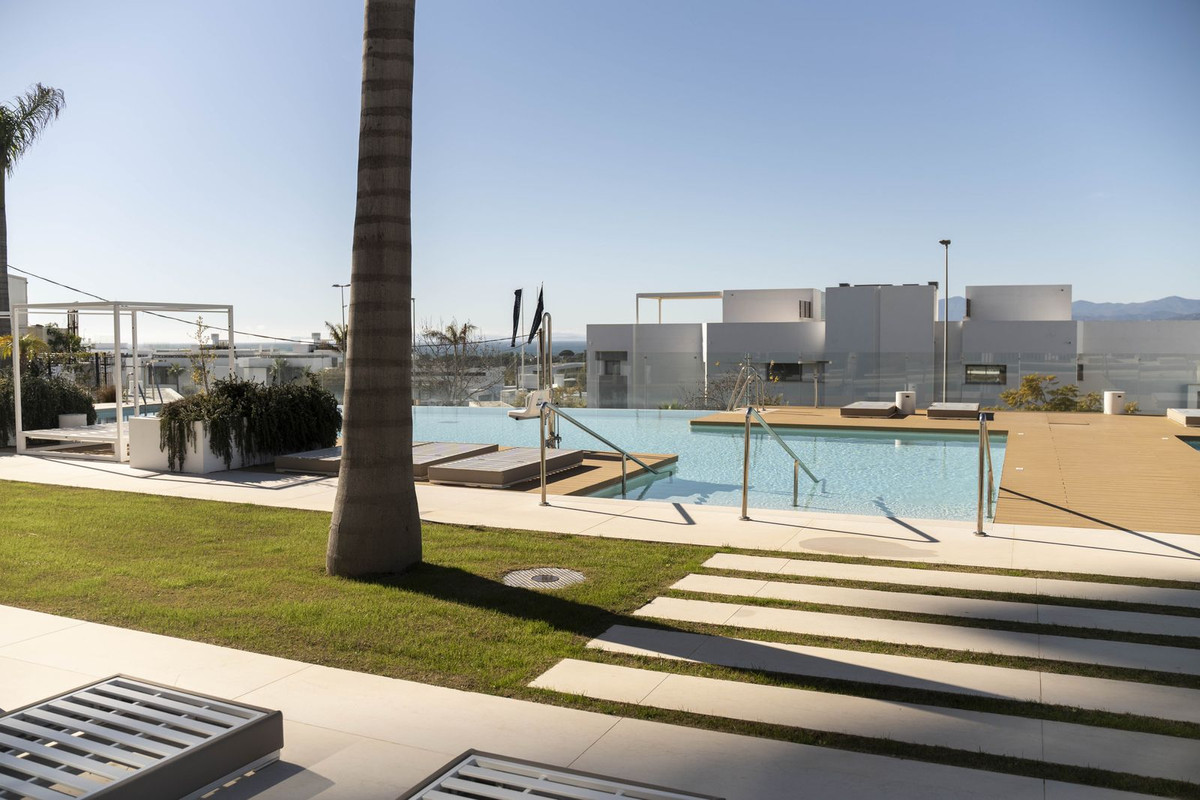 4 Bed Townhouse for sale in Marbella Costa Del Sol, Málaga, Spain