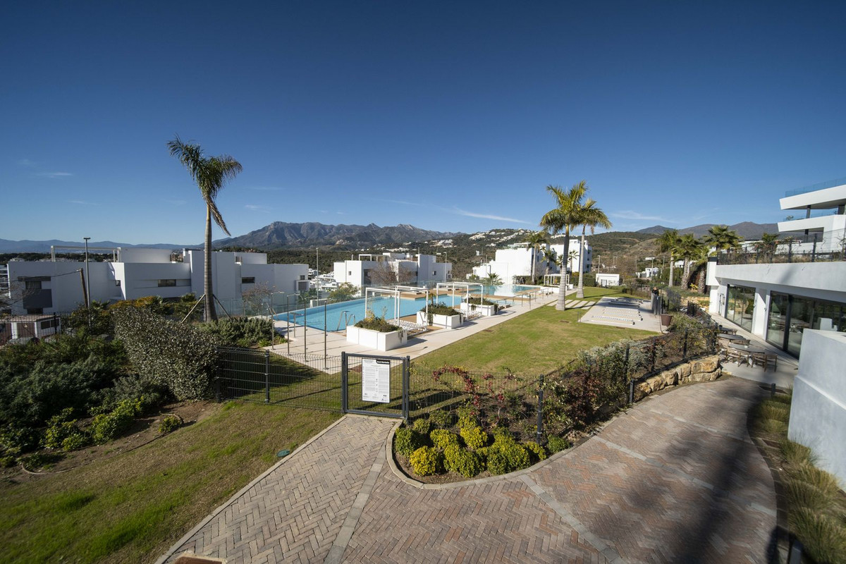 4 Bed Townhouse for sale in Marbella Costa Del Sol, Málaga, Spain