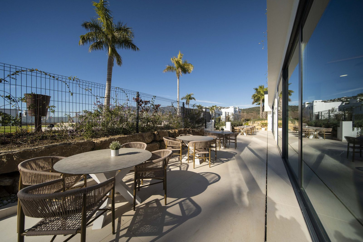 4 Bed Townhouse for sale in Marbella Costa Del Sol, Málaga, Spain