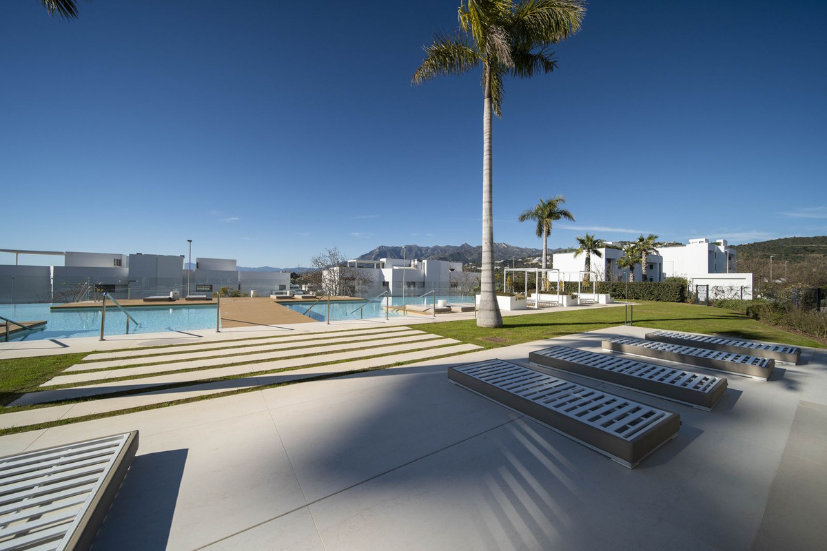 4 Bed Townhouse for sale in Marbella Costa Del Sol, Málaga, Spain
