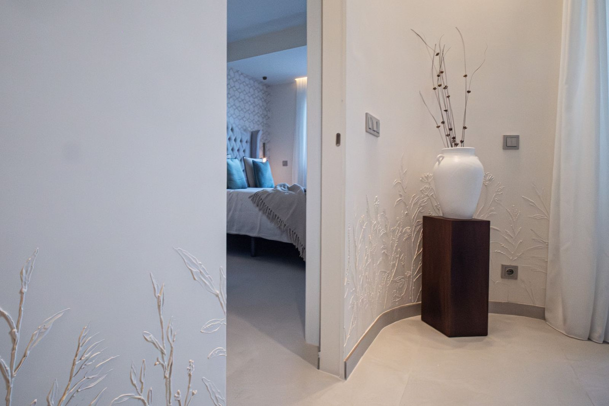 3 Bed Apartment for sale in Málaga Costa Del Sol, Málaga, Spain