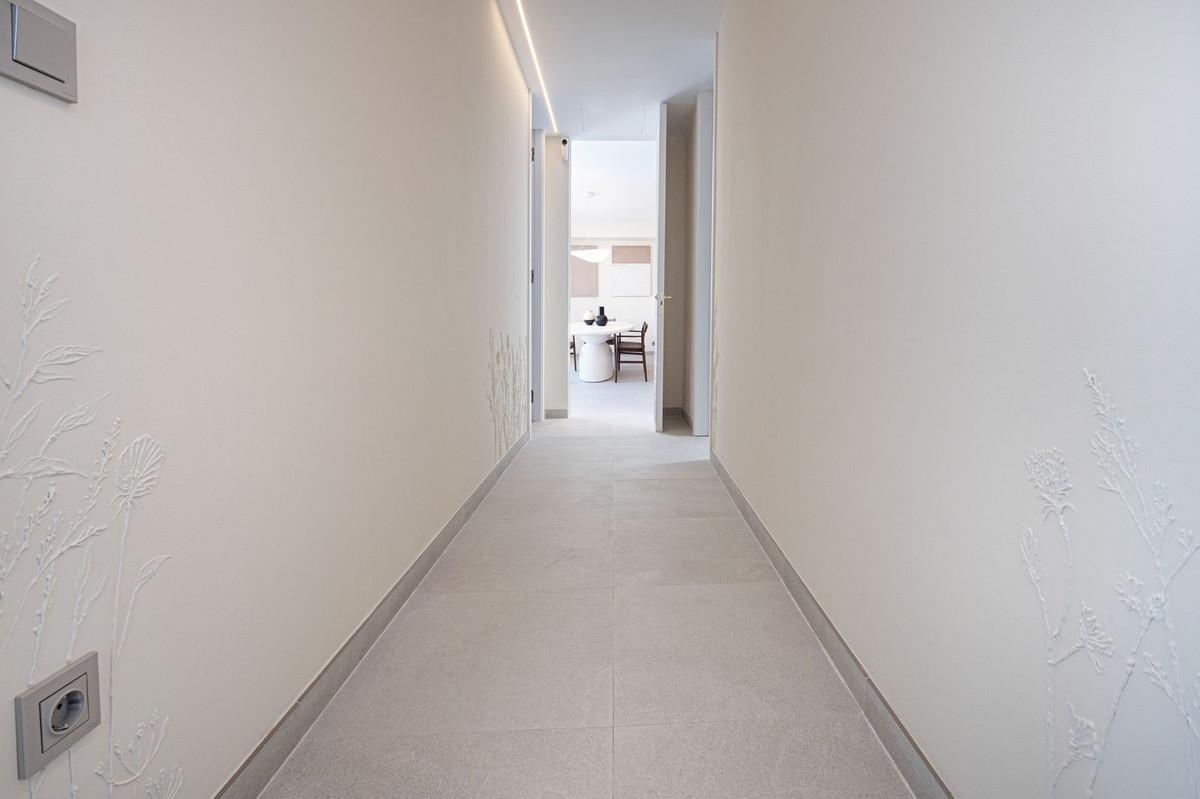 3 Bed Apartment for sale in Málaga Costa Del Sol, Málaga, Spain