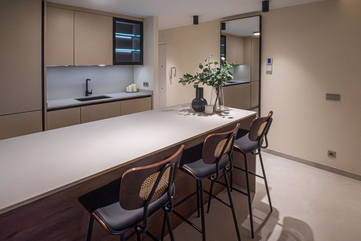 3 Bed Apartment for sale in Málaga Costa Del Sol, Málaga, Spain