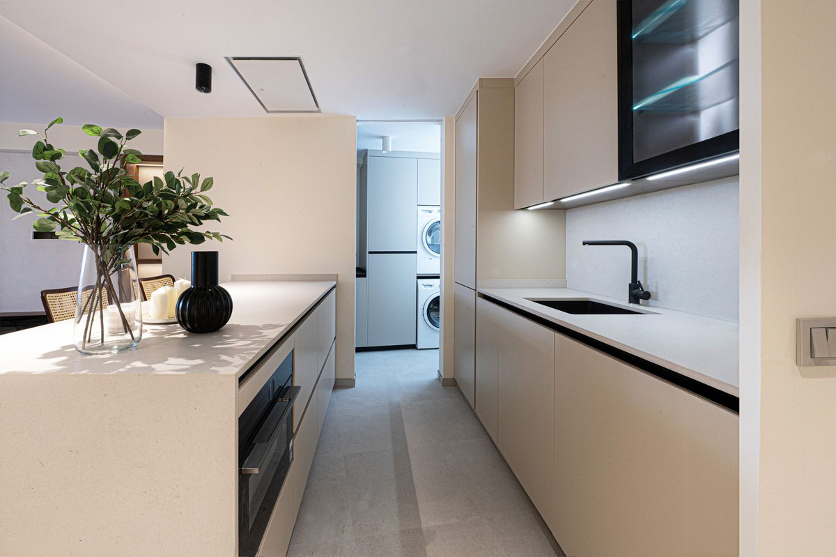 3 Bed Apartment for sale in Málaga Costa Del Sol, Málaga, Spain