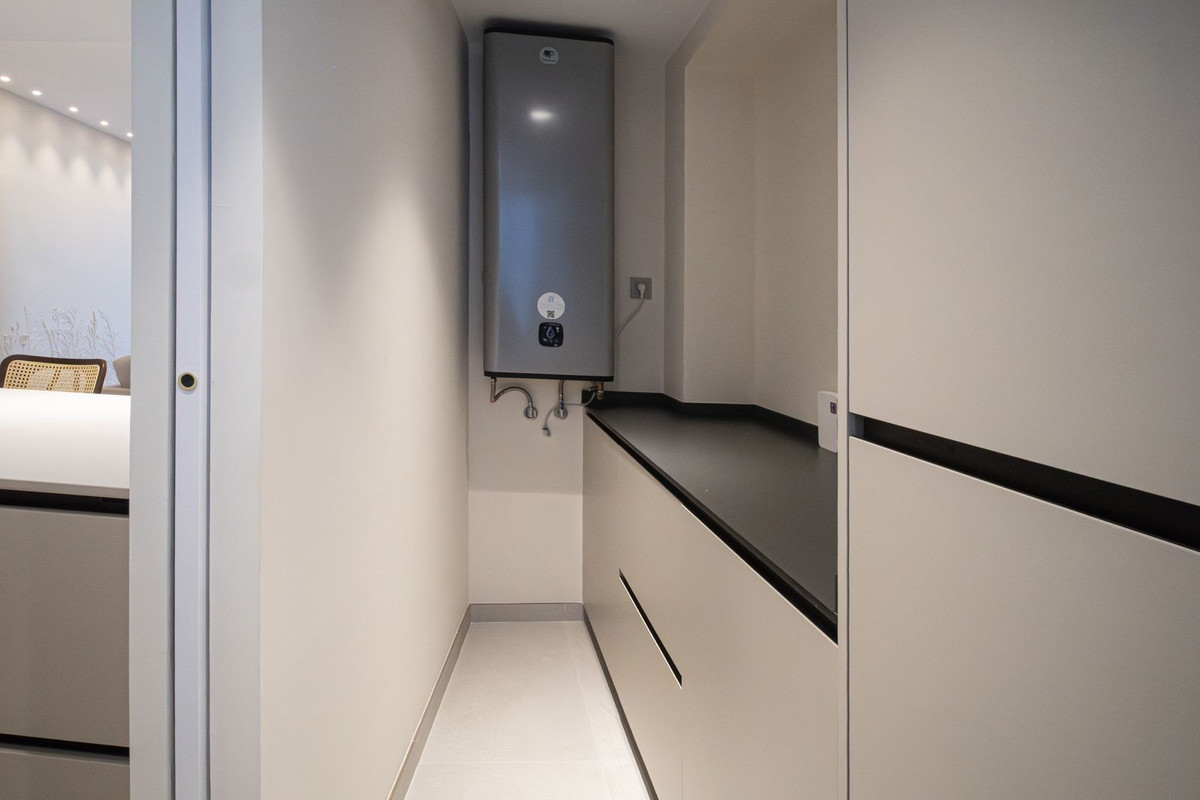 3 Bed Apartment for sale in Málaga Costa Del Sol, Málaga, Spain