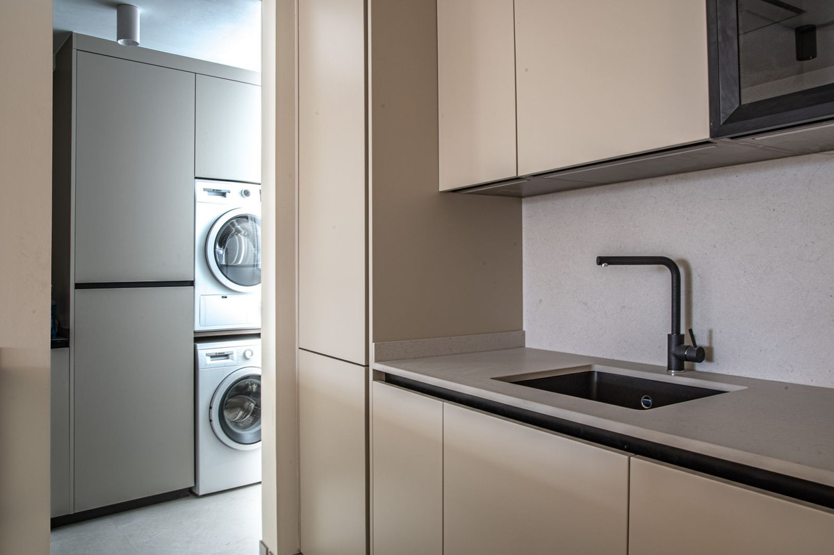 3 Bed Apartment for sale in Málaga Costa Del Sol, Málaga, Spain
