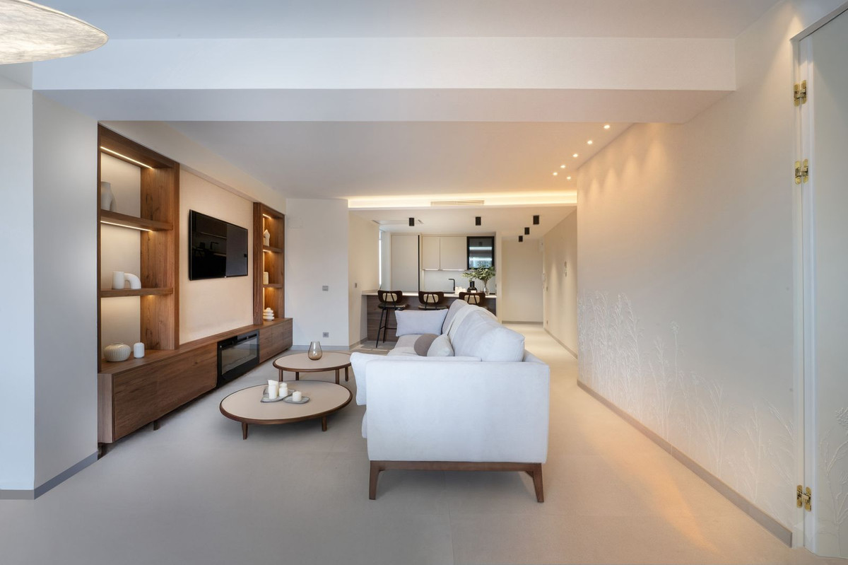 3 Bed Apartment for sale in Málaga Costa Del Sol, Málaga, Spain
