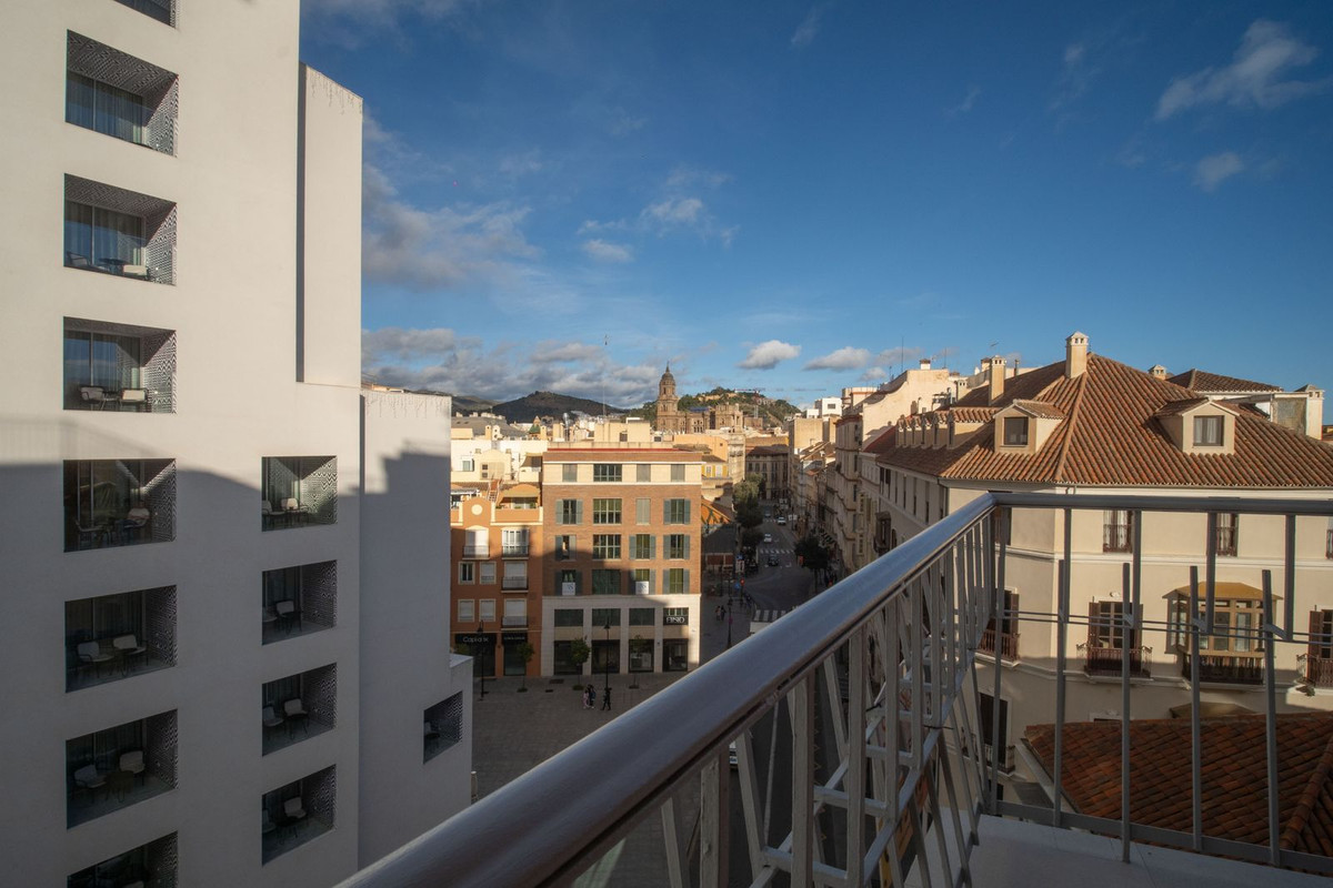 3 Bed Apartment for sale in Málaga Costa Del Sol, Málaga, Spain