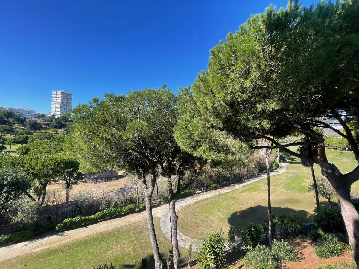 3 Bed Apartment for sale in Río Real Costa Del Sol, Málaga, Spain