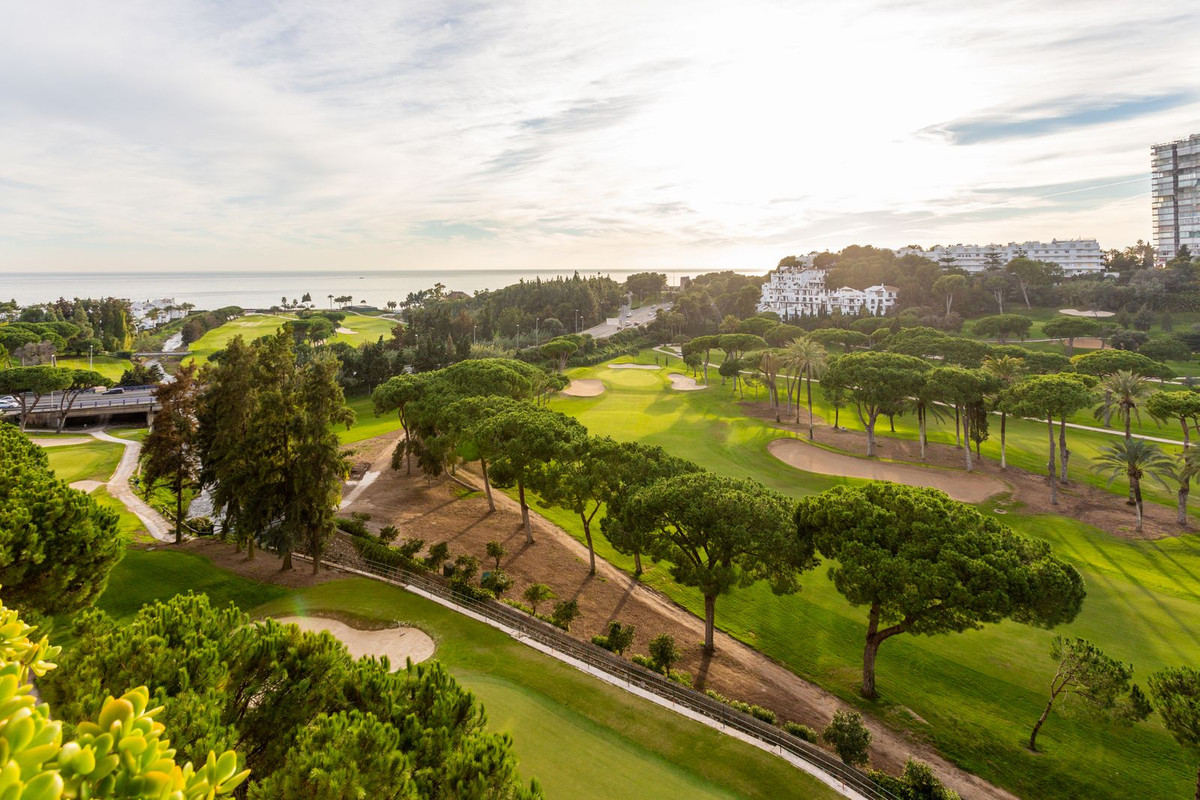 3 Bed Apartment for sale in Río Real Costa Del Sol, Málaga, Spain