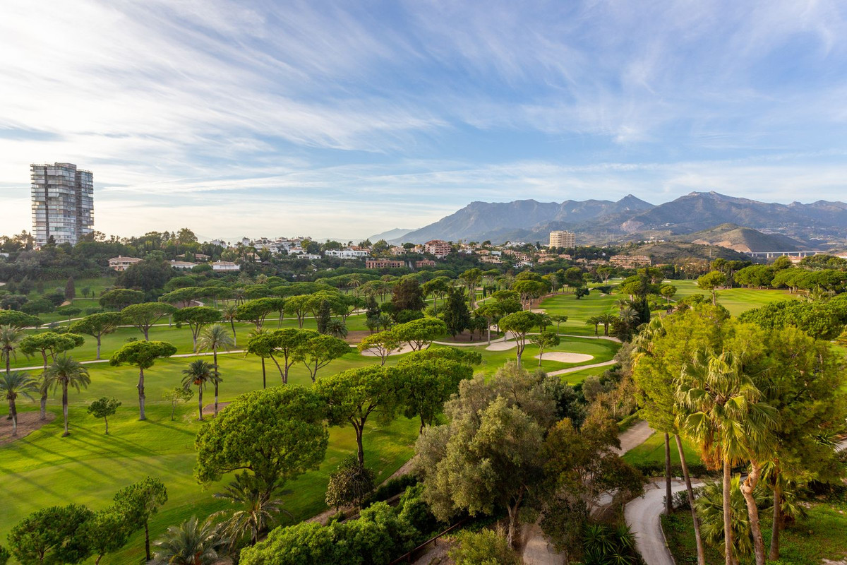 3 Bed Apartment for sale in Río Real Costa Del Sol, Málaga, Spain