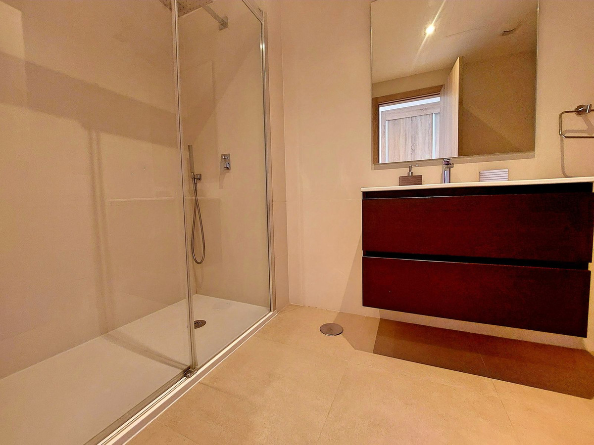 Se vende Ático de 3 dormitorios en Costa Del Sol, Málaga, España