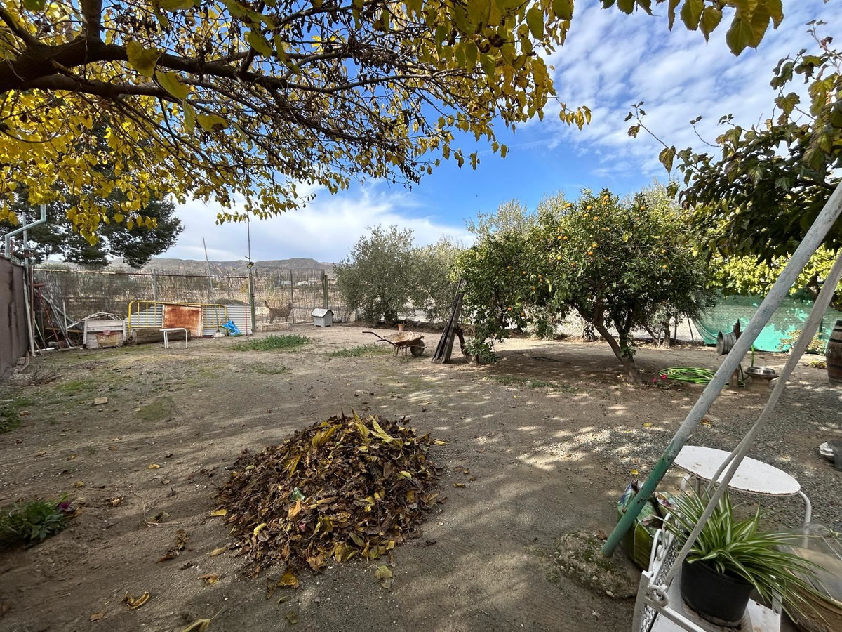 Se vende Villa - Chalet de 4 dormitorios en Costa Calida, Murcia, España