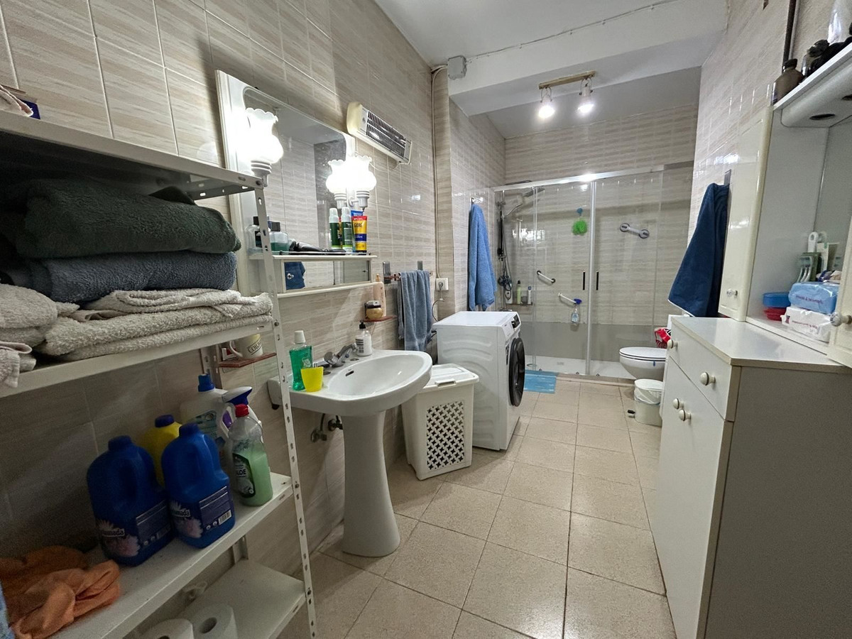 Se vende Villa - Chalet de 4 dormitorios en Costa Calida, Murcia, España