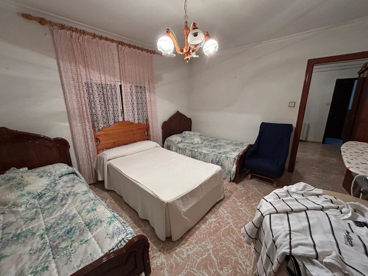 Se vende Villa - Chalet de 4 dormitorios en Costa Calida, Murcia, España