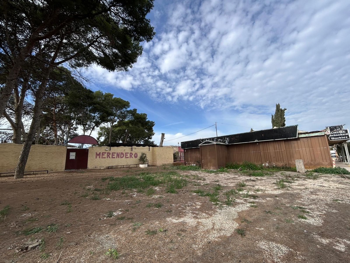 Se vende Villa - Chalet de 4 dormitorios en Costa Calida, Murcia, España
