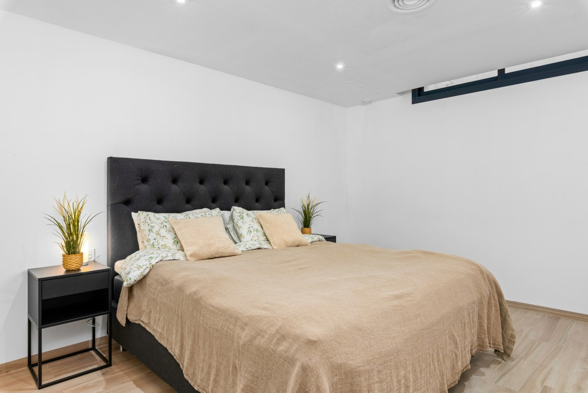 5 Bed Townhouse for sale in Cabo Roig Costa Blanca, Alicante, Spain