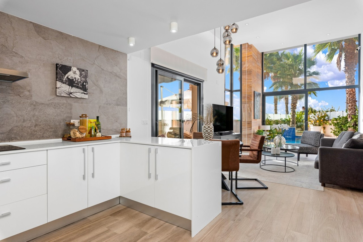 5 Bed Townhouse for sale in Cabo Roig Costa Blanca, Alicante, Spain