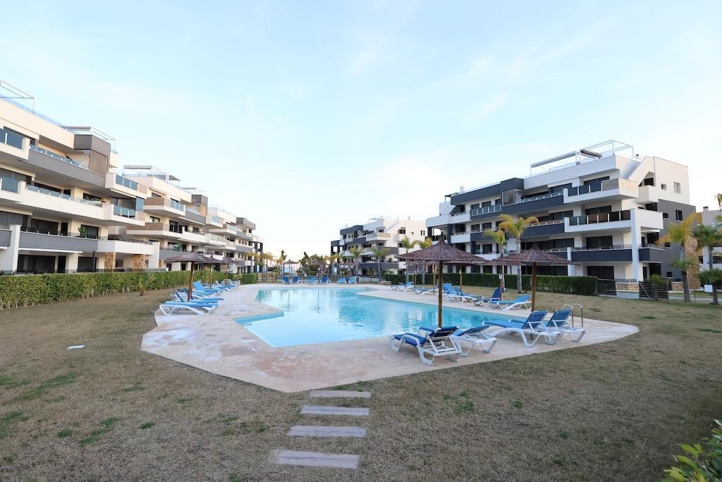 2 Bed Apartment for sale in Punta Prima Costa Blanca, Alicante, Spain