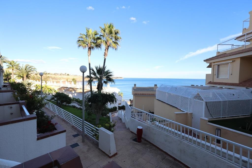 Se vende Bungalow de 2 dormitorios en Costa Blanca, Alicante, España
