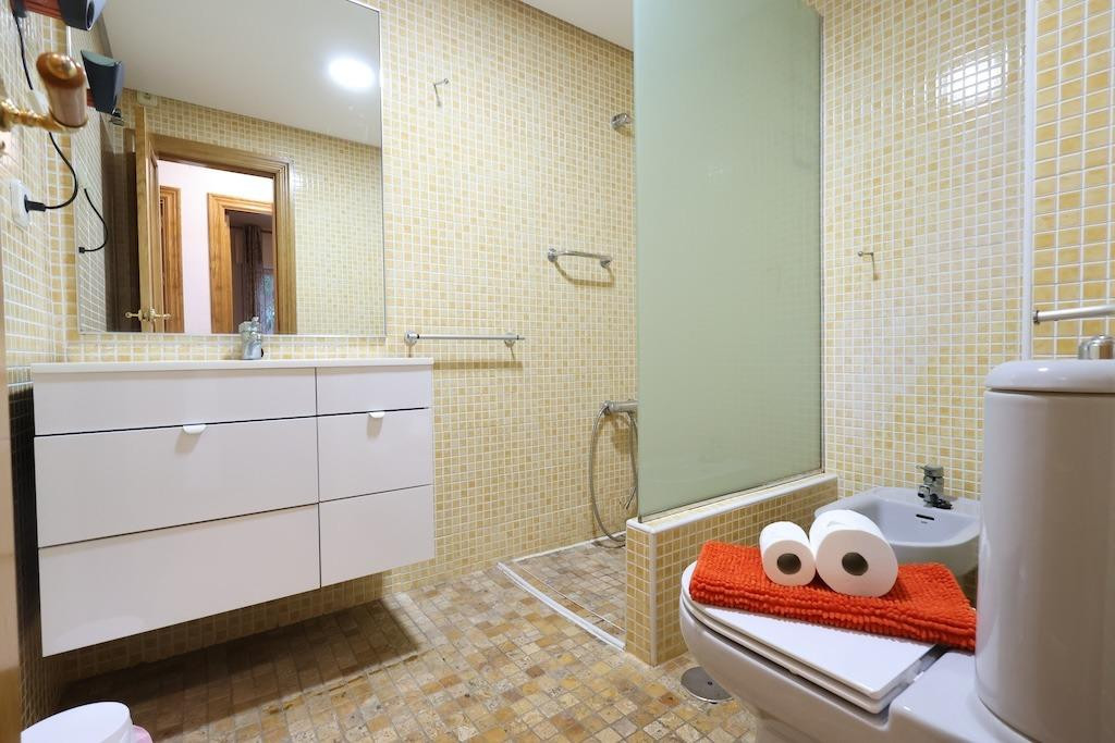Se vende Bungalow de 2 dormitorios en Costa Blanca, Alicante, España