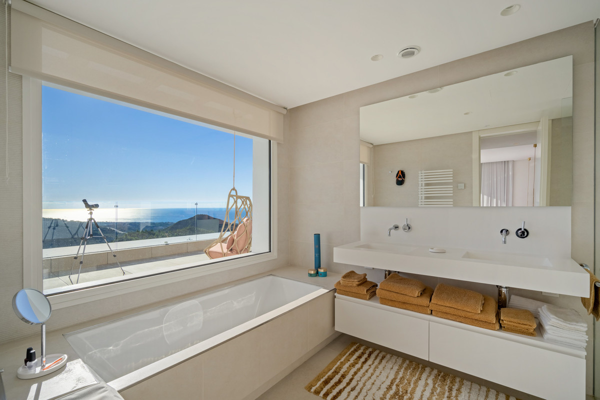 Se vende Ático de 3 dormitorios en Costa Del Sol, Málaga, España
