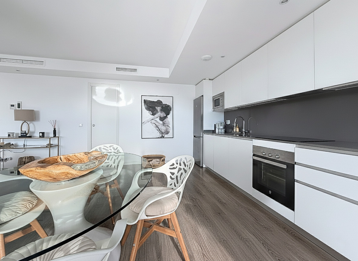2 Bed Apartment for sale in Estepona Costa Del Sol, Málaga, Spain