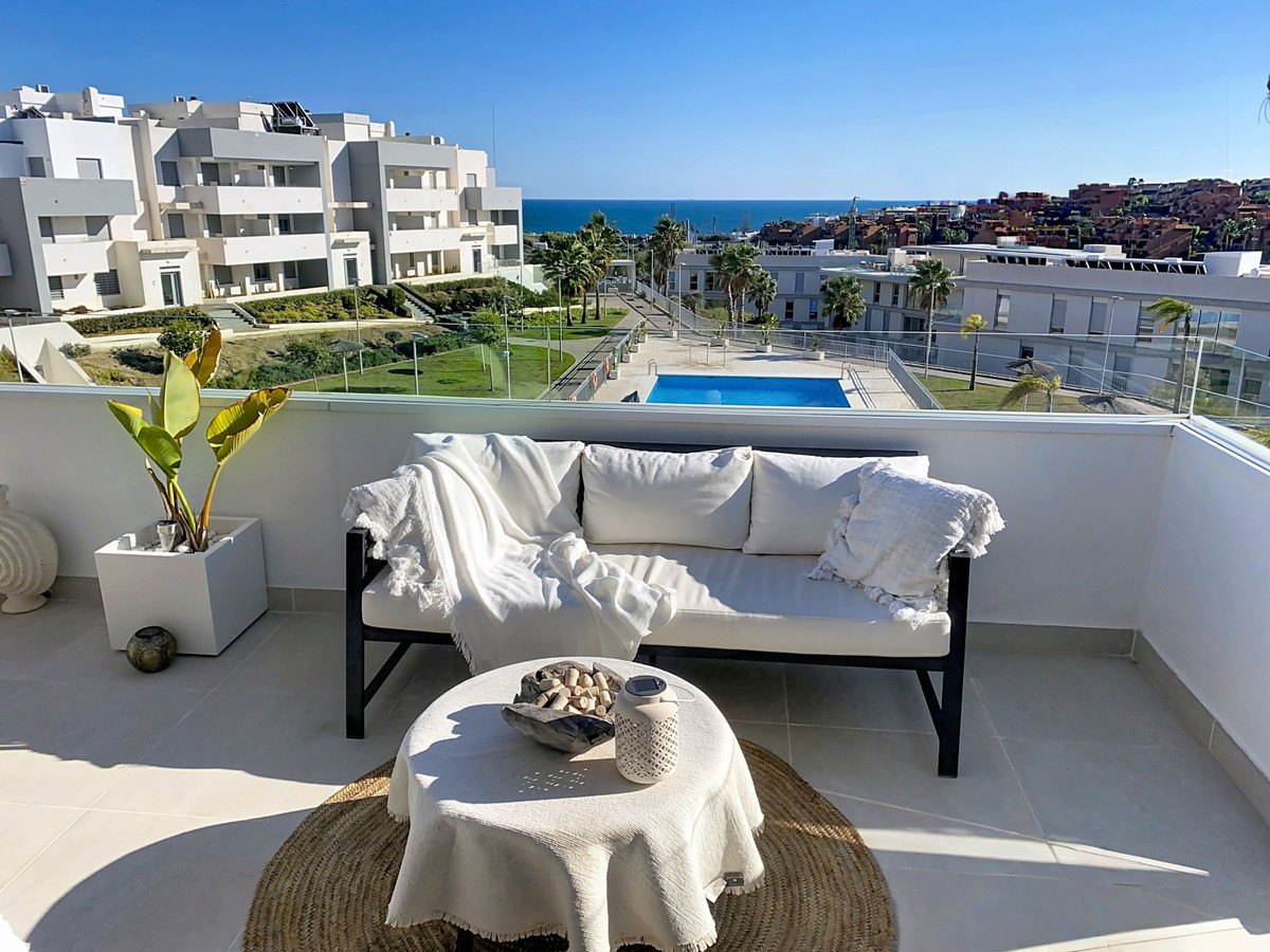 2 Bed Apartment for sale in Estepona Costa Del Sol, Málaga, Spain