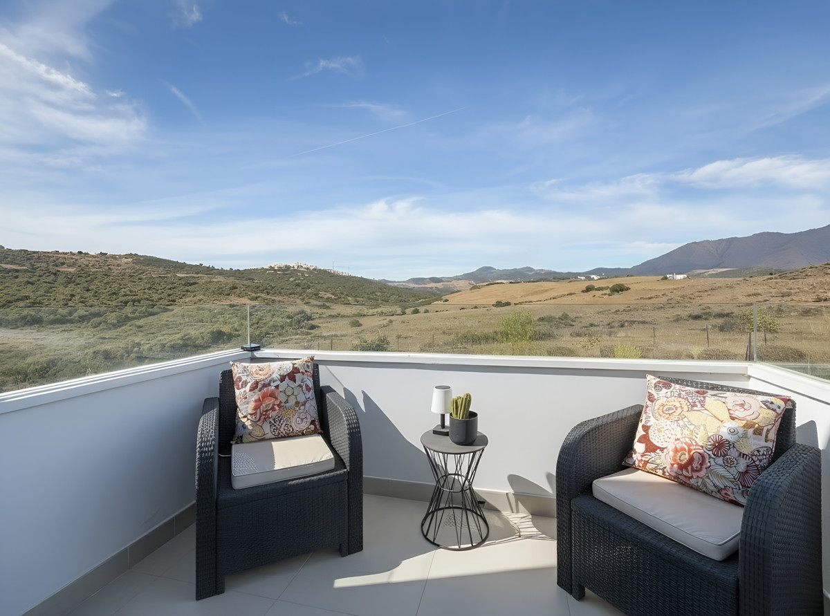 2 Bed Apartment for sale in Estepona Costa Del Sol, Málaga, Spain