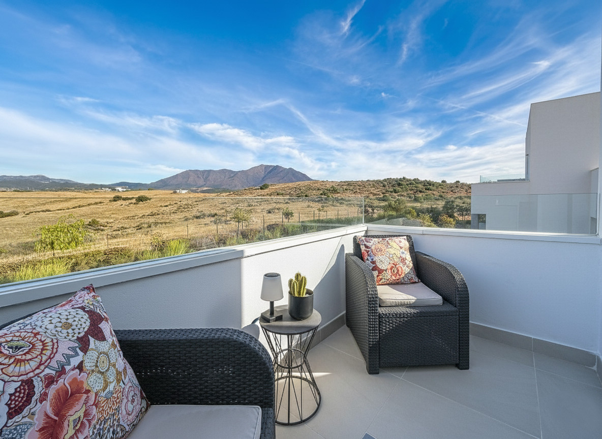 2 Bed Apartment for sale in Estepona Costa Del Sol, Málaga, Spain