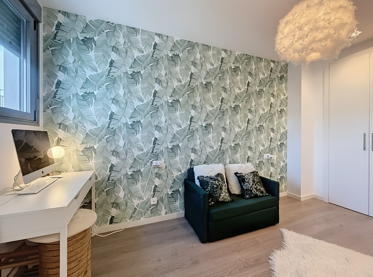 2 Bed Apartment for sale in Estepona Costa Del Sol, Málaga, Spain