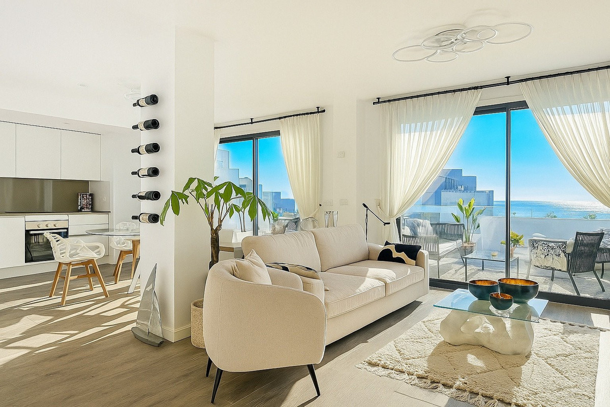 2 Bed Apartment for sale in Estepona Costa Del Sol, Málaga, Spain