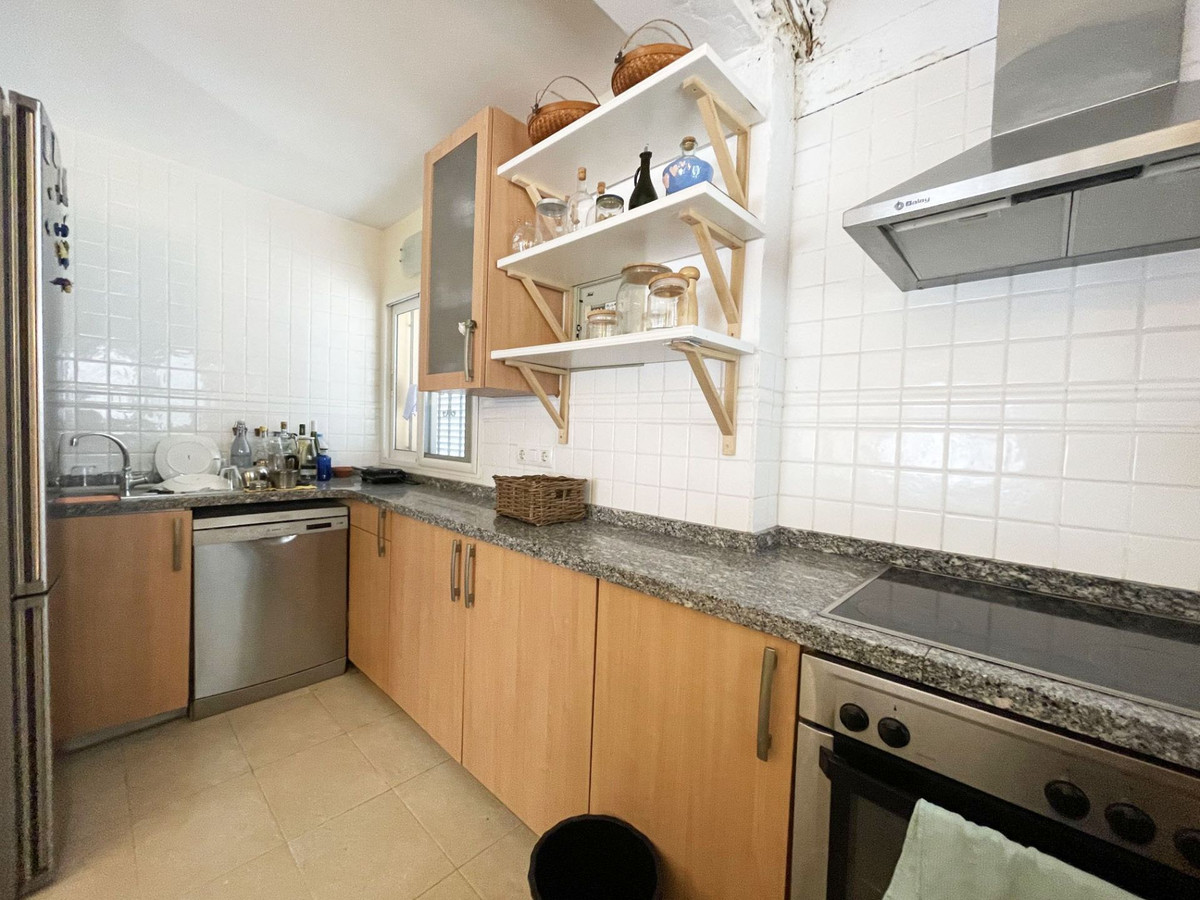 Se vende Villa - Chalet de 4 dormitorios en Costa Blanca, Alicante, España