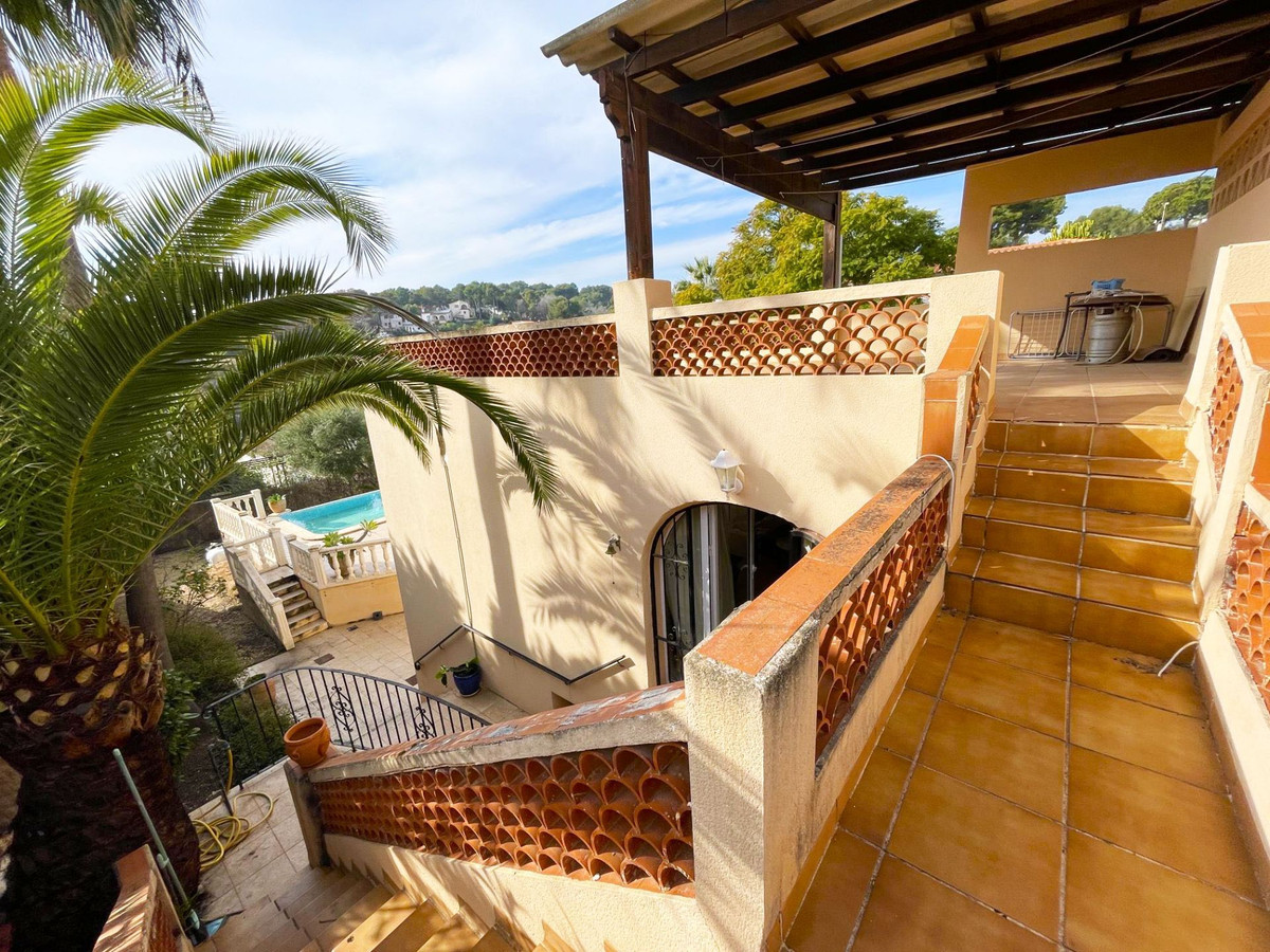 Se vende Villa - Chalet de 4 dormitorios en Costa Blanca, Alicante, España