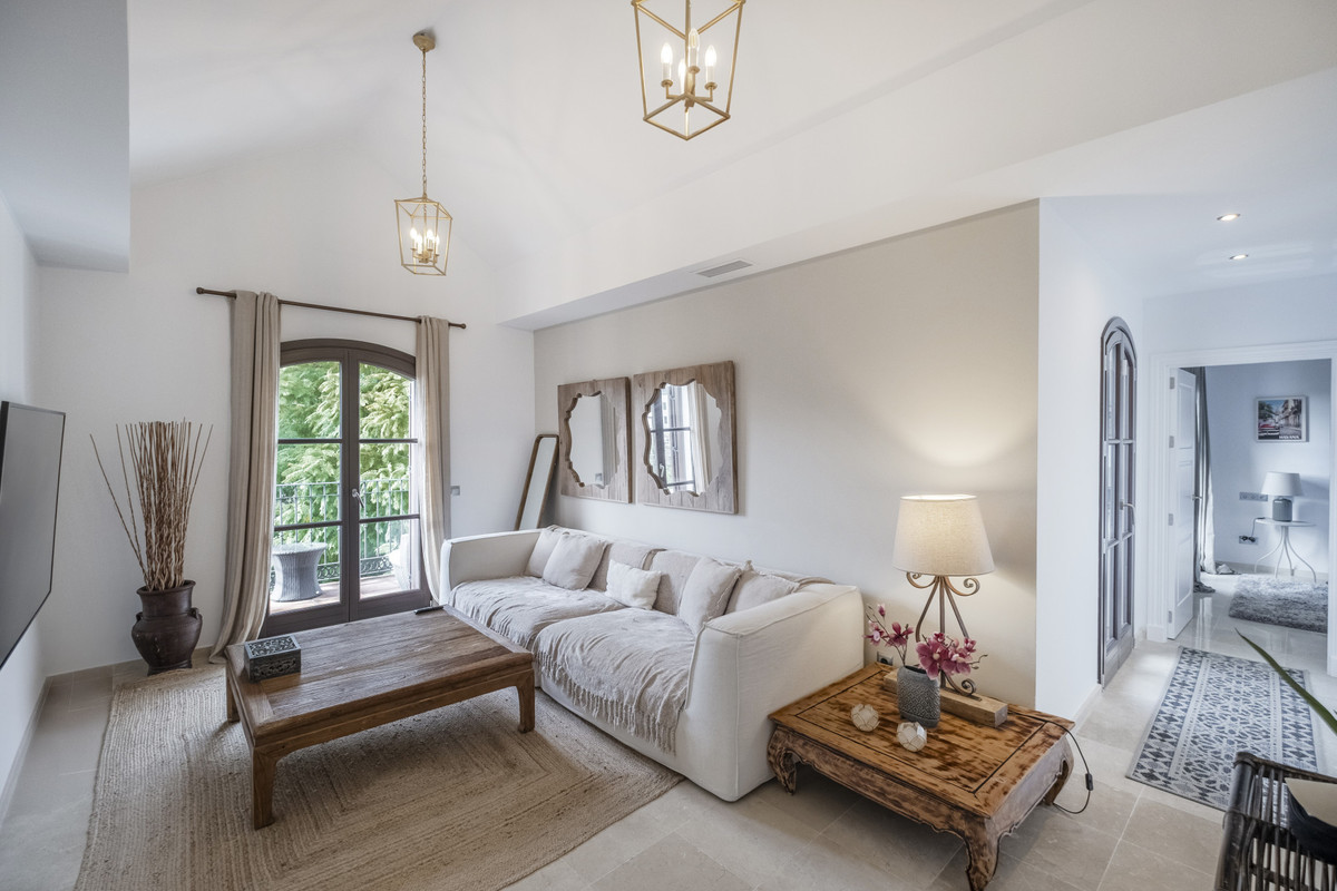 Se vende Villa - Chalet de 6 dormitorios en Costa Del Sol, Málaga, España