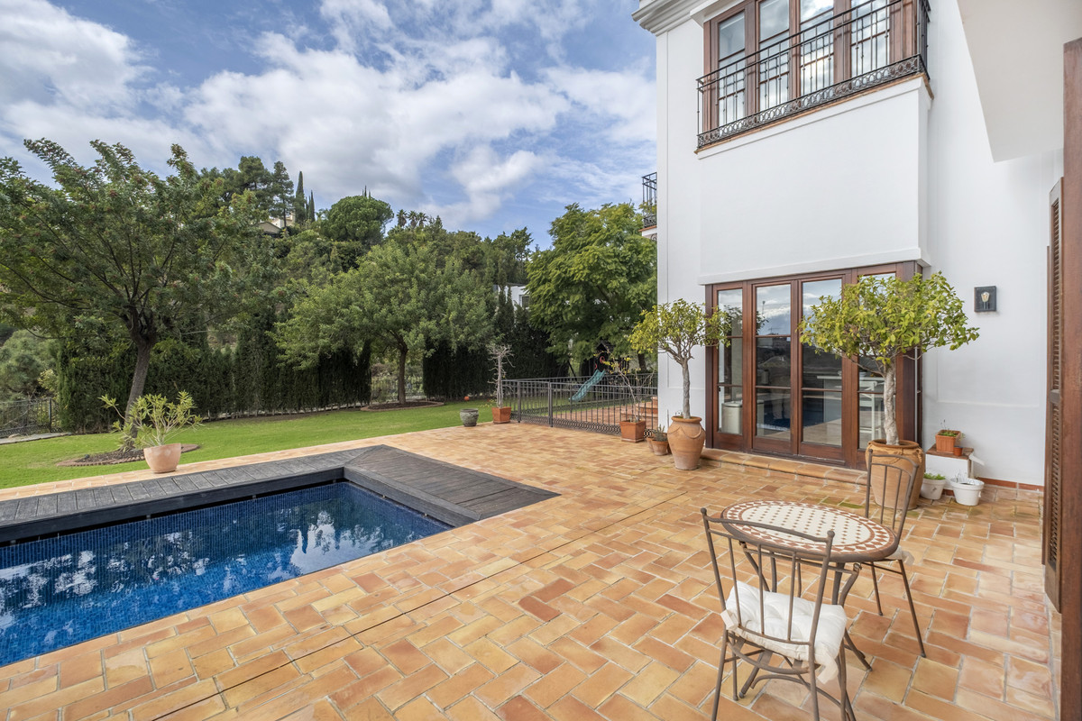 Se vende Villa - Chalet de 6 dormitorios en Costa Del Sol, Málaga, España