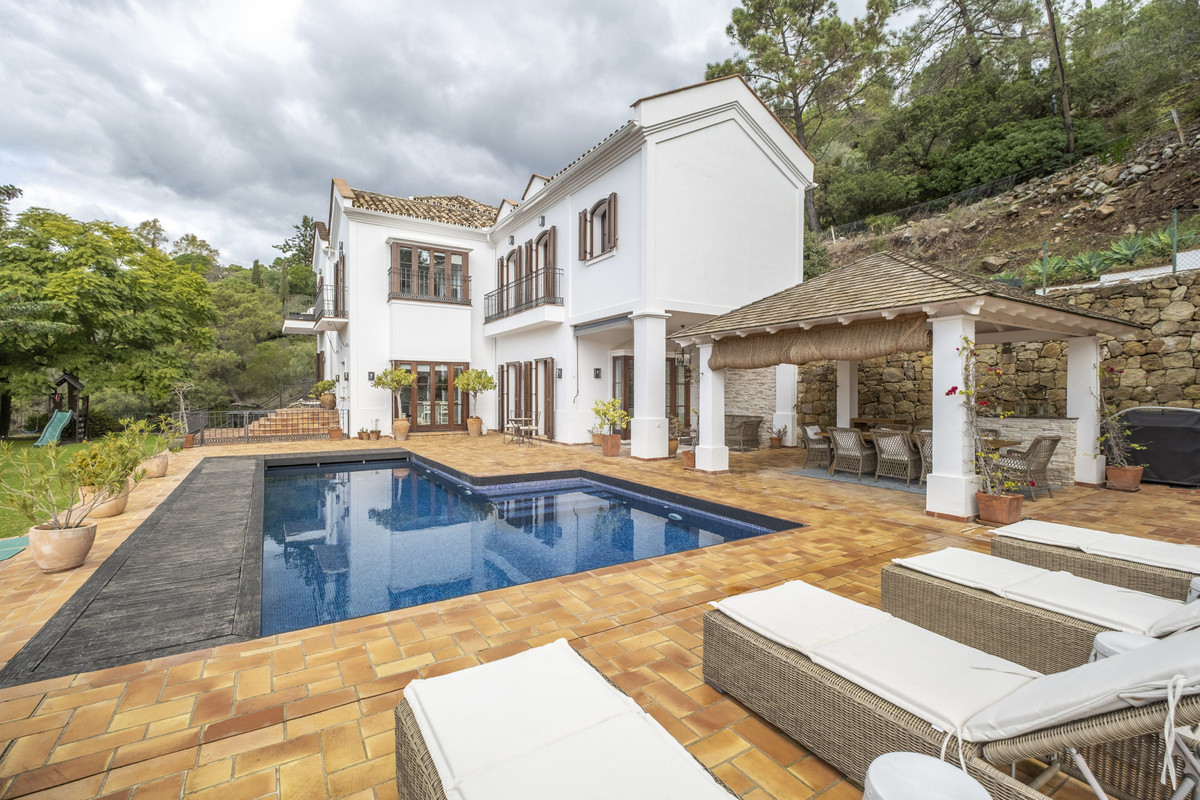Se vende Villa - Chalet de 6 dormitorios en Costa Del Sol, Málaga, España