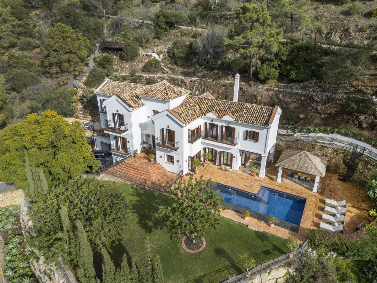 Se vende Villa - Chalet de 6 dormitorios en Costa Del Sol, Málaga, España