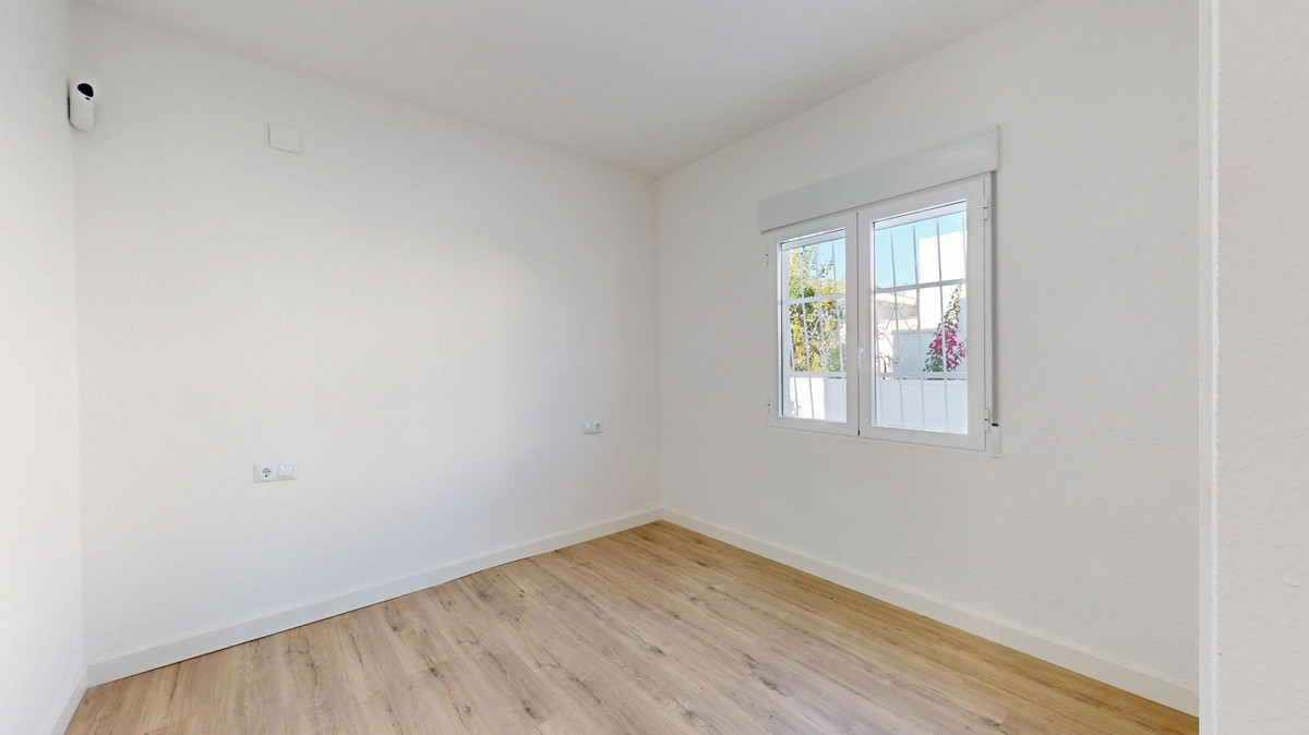 2 Bed Townhouse for sale in Blue Lagoon Costa Blanca, Alicante, Spain