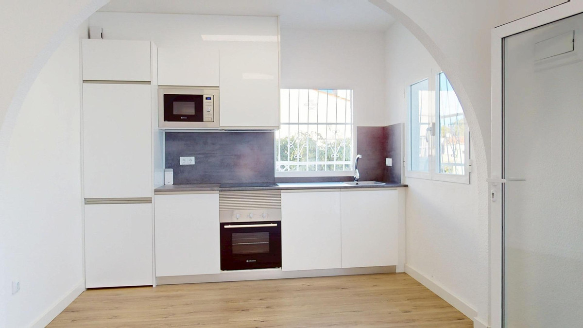 2 Bed Townhouse for sale in Blue Lagoon Costa Blanca, Alicante, Spain