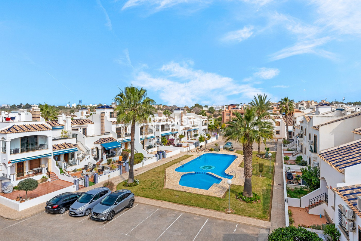 Se vende Ático de 2 dormitorios en Costa Blanca, Alicante, España