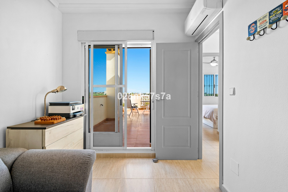 3 Bed Townhouse for sale in Urbanización El Raso Costa Blanca, Alicante, Spain