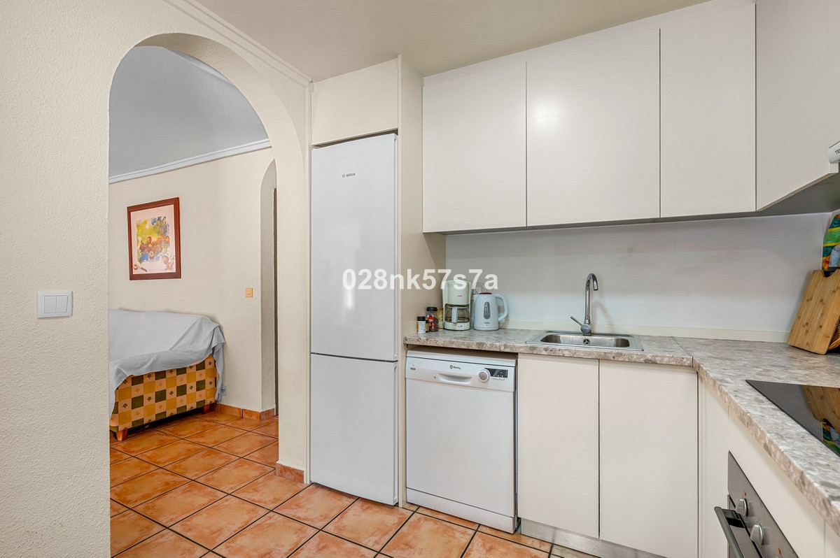 Se vende Villa - Chalet de 4 dormitorios en Costa Blanca, Alicante, España
