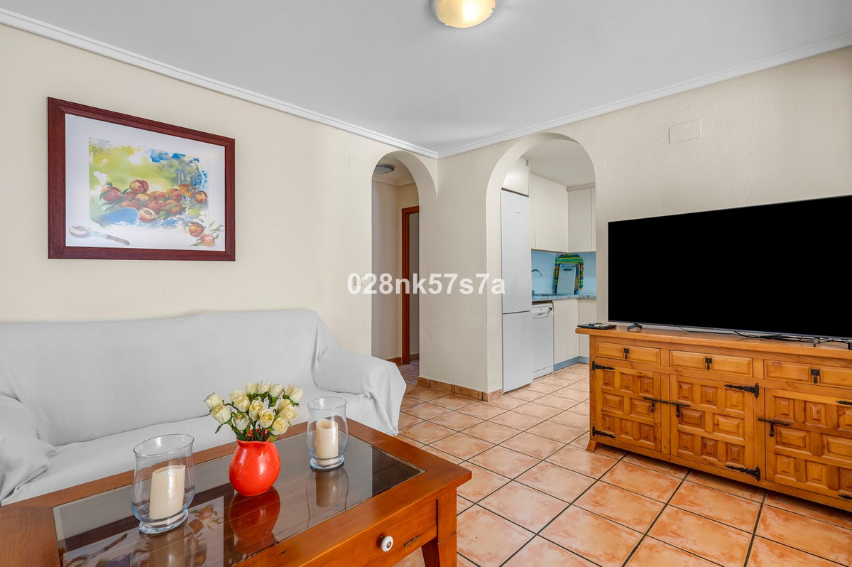 Se vende Villa - Chalet de 4 dormitorios en Costa Blanca, Alicante, España