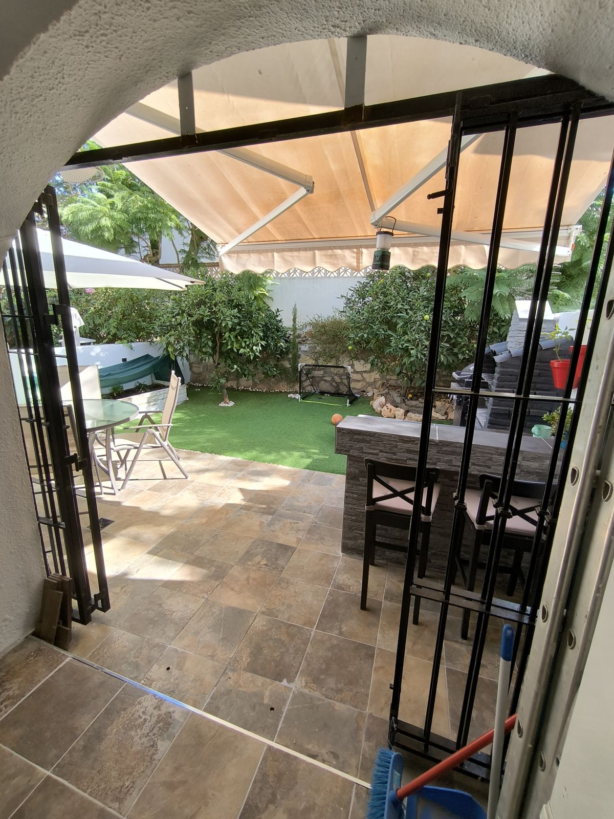 Se vende Pareada de 3 dormitorios en Costa Del Sol, Málaga, España